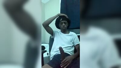 CUTIE BIG DICKER EXHIBITIONISM (NO CUM)