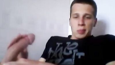 Young & Handsome: Big Cocks & Solo Wanks - The Ultimate Blonde Amateur Experience!