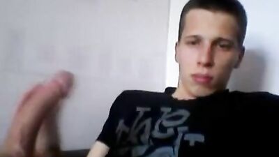 Young & Handsome: Big Cocks & Solo Wanks - The Ultimate Blonde Amateur Experience!