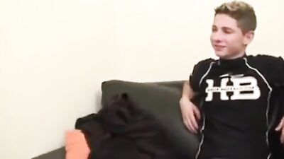 Dnz cute Latino twink gets a big dick: A Gay Porn Web-Cam Adventure