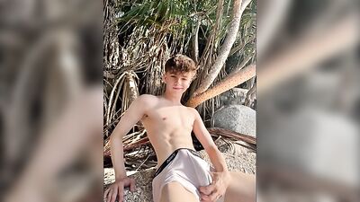 Gay Porn: Liams Photos Updated - Explore the Hottest Moments with a Real-Life Model!