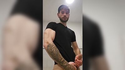 Black Shirt Jerk-Off Twink Cums for You