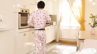 Spanking Daddys Inked Twink: Bareback Cum Shots!