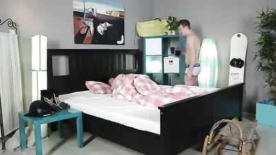 Ski Lads Bareback Tag Cum and Handjob Fun