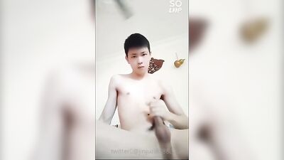 Chinese Web-Cam Cum Shots After Showers! Chinese Twink Boys Play Porn!