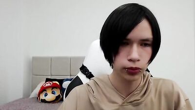 Gothic Twink Nude Web-Cam Solo Sex: A Journey into Erotic Innocence