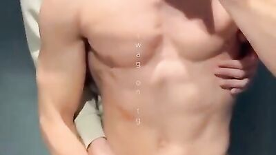 Lookbro is Back Again: Amateur Gay Porn Video with Hot Lookbro Action