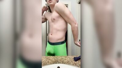 Muscle Flex Showdown - Cam Boys Porn