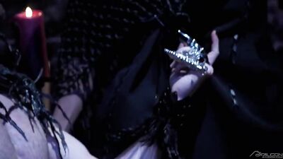 Heavenly Sin - Muscle Boys Action Group Sex