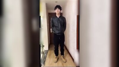 Asian Cutie Earns Cash: Solo Handjob and Cumshots