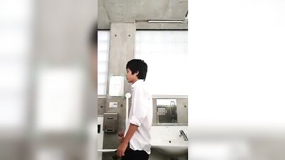 Japanese Boy Wanking Exposed: Public Outdoor Cum Shots