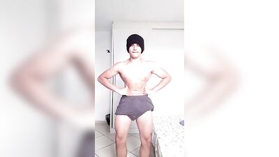 Golden Flexing Twink Cam Boys - Solo Gay Porn Video