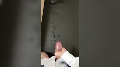 Cumming Passion: Amateur Men Unleash Their Desires!