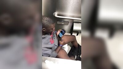 Black Boy Wonders: Explosive Cumshot with Amateur Twink!