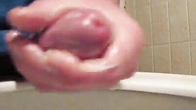 Web-Cam Spunk Fest: Amateur Big Cocks Handjob Porn Solo Show!