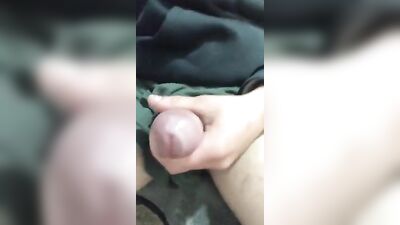 Hot Amateur Cumshots: Exploring the Wild Side of Gay Porn!