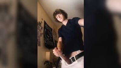 Curly Cuties Self-Serving Big Cock Showcase