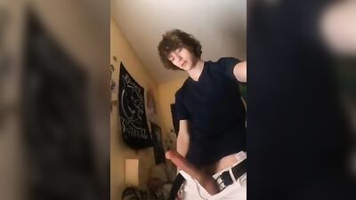 Curly Cuties Self-Serving Big Cock Showcase