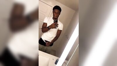 Black Boy Cumshot: Amateur Wanking Heat!