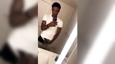 Black Boy Cumshot: Amateur Wanking Heat!