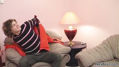 Teen Cutie Cams for Gay Porn Boys: Handjobs and Cum Shots on the Sofa!