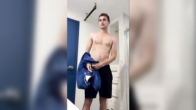 Web-Cam Boner Boy Showdown - Solo Twink Exposure!