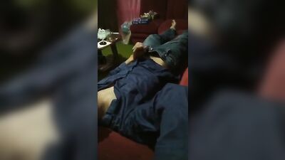 Malaysian Jakols Cumshot Body All Over!