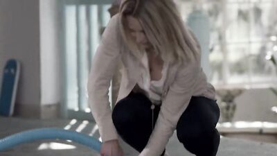 Str8-sex Poolboy is having a sexual fantasy when owner leaves