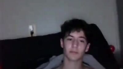 Massive Dicks Omegle Wank: Upgraded Amateur Gay Porn!