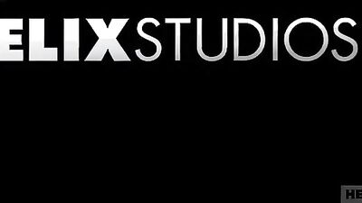 Flip-flop Twinks Couple Show: Hardcore Gay Porn Action!