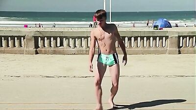 Beach Twink Dancing Adventure - Action Music Solo HD!