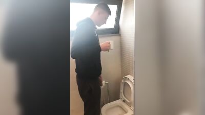 Golden Stream: Hot Meaty Pisser Returns!