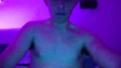 Marks Bedroom Antics: Muscle Boys In Heat!