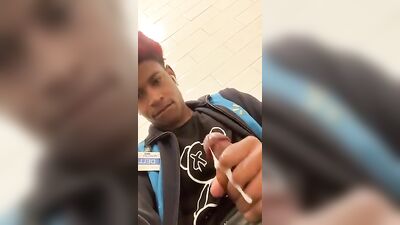 Gay Porn Frenzy - Amateur Wanking and Hot Cumshots!