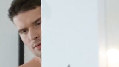 Kitchen Show: Couples Homemade Fuck and Oral Sex Adventure