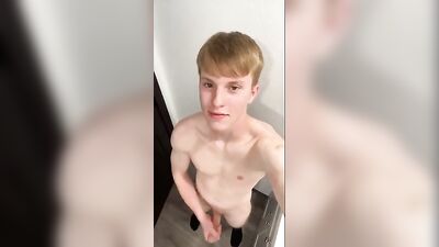 Blondies Cutie Smile: The Amateur Twink Hunt