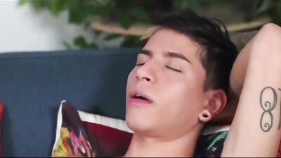 Gay Bareback Fucking and Cum Shots!