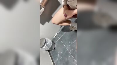 Amateur Cumshots & More - Gay Porn Video!