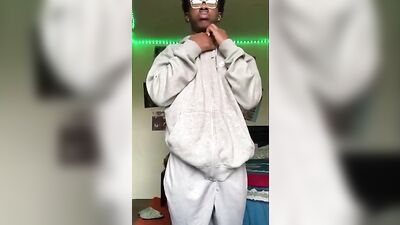 Black Teen Oil Body: Young Nerdy Studs Gay Porn Adventure