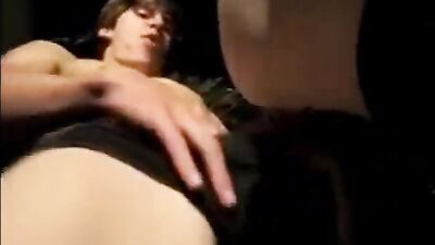 Helping Hand Buddies French Friends Gay Porn