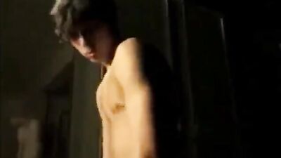 Helping Hand Buddies French Friends Gay Porn