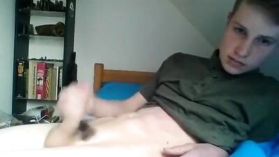 Horny Web-Cam Amateurs: Exploring Gay Porns Hidd*en Treasure