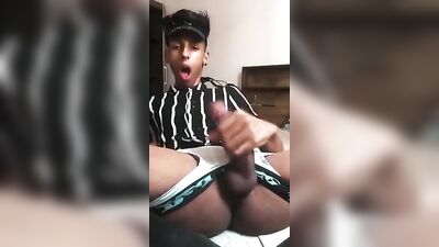 Gay Cum Cam Latinos: Cute Muscle Boys and Blowjobs!