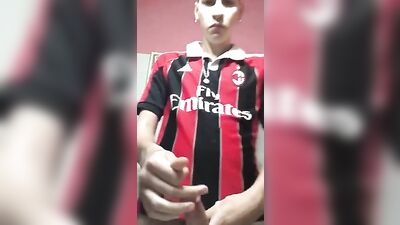 Football Jerk Off: The Ultimate Cumshot Experience!