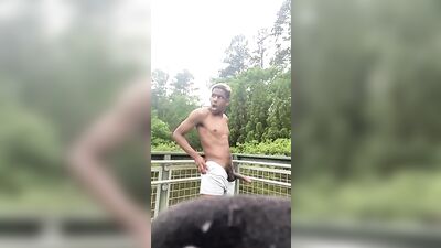 Outdoor Strokes: The Ultimate Gay Porn Experience!