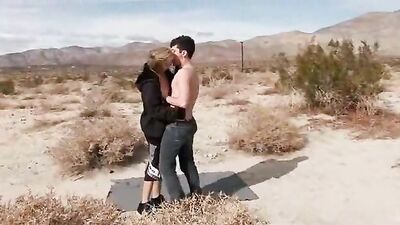 Gritty Amateur Ass Play: Bareback Sandstorm!