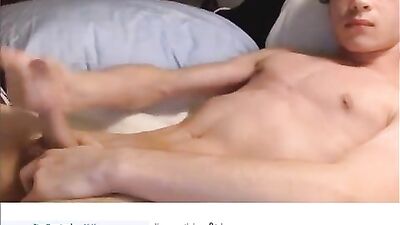 Cum & Cutie Porn - Jack off Leaves Cum Pool!