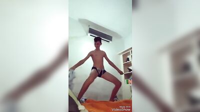 Gay Baile Loko Amateurs in Underwear Tube - Cum Shots Fun!