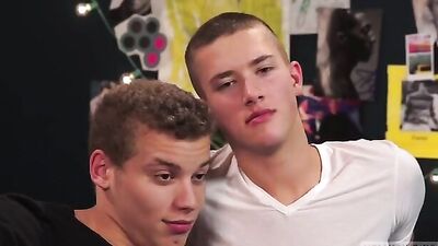 Raw & Ripped - Bareback Cum Shots!