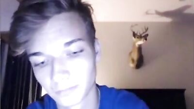 Young & Wild: Amateur Cum Shots & Handjobs - Sexy Webcam Boy